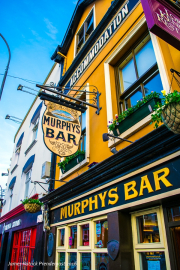Murphys pub Killarney.jpg