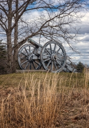 Battle-of-Saratoga-Cannon