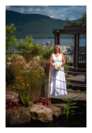 bride-on-bridge